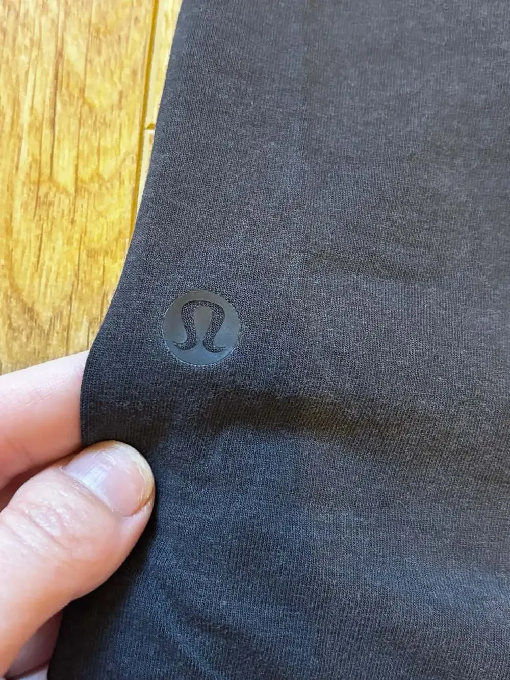 Lululemon Mens Short Sleeve Shirt Black
